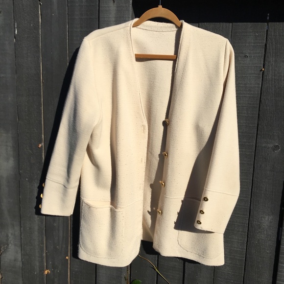 Vintage Cream Knit Blazer Gold Buttons Size Med/Lg - Picture 2 of 6